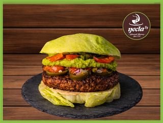 Burger Paleo Mex (217 Cal, 28g proteínas, 4,70g carbohidratos, 9g grasas)