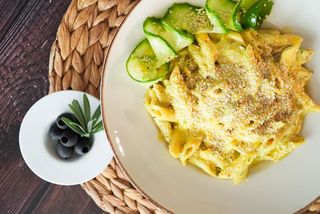 Pasta piletina i susam