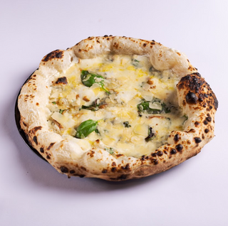 Pizza Quattro formaggo