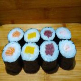 Maki Variado (8 Uds.)