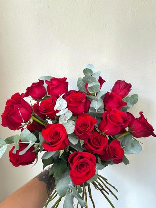 Bouquet di 24 rose rosse