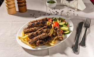 Platou mici sârbesti