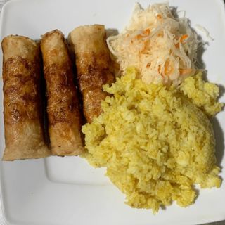 Sajgonki z frytkami lub z ryżem smażonym 410g