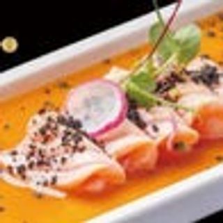 Carpaccio sake scottato