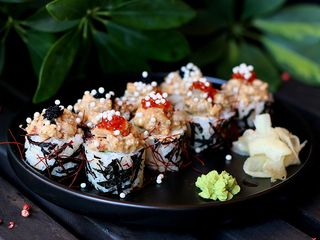 Рол зі Спайсі вугрем (240/45г)