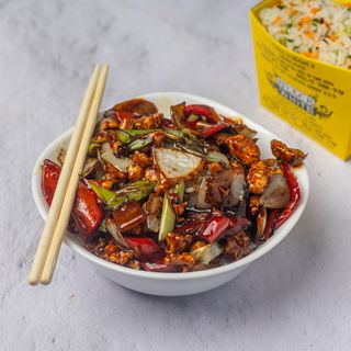 Mandžurijski tiganj sa piletinom