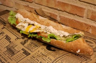 Bocata De Pollo Mechado