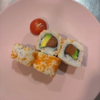 Tobiko Atún (8 Uds.)