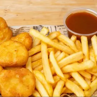 Nuggest+Patatas