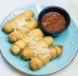 Tequeños Rellenos De Queso (5 Uds.)