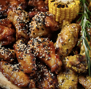 Крила гриль у Фірмовому соусі