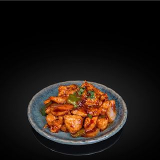 56A.Pollo Con Salsa De Ajo