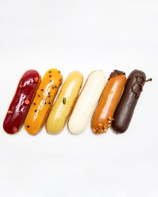 Сет еклерів M/6 шт