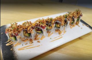 Atún Picante Roll (8 Piezas)