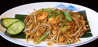 Mee goreng  pollo