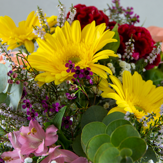 Ramo De Flores Naturales Estándar 