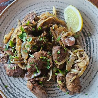 Пилешки дроб задушен(300гр.)