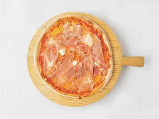 Pizza mascarpone y parma