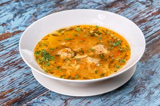 Bors de perisoare cu leustean