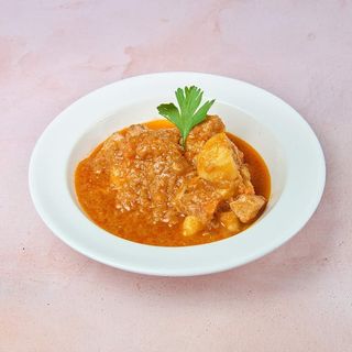 Krompir paprikaš sa piletinom