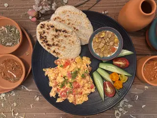 ტროპიკული თეფში