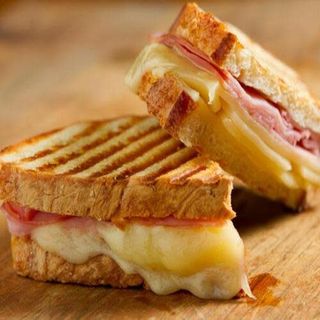 Bocadillo De Superbikini