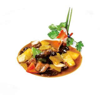 190. Manzo con ananas 