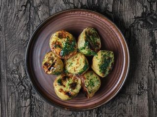 Картопля запечена з зеленню (200g)