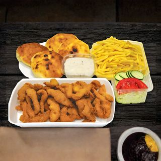 Porodična pileća korpa