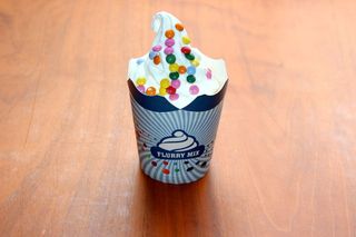 Flurry Mix Smarties 