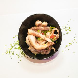 Calamar frito (ración)