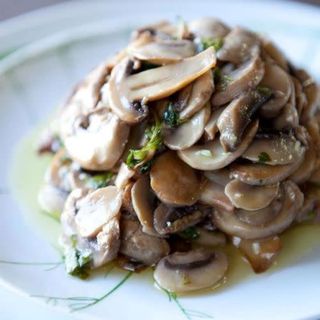 Pechugas A La Crema De Champiñon