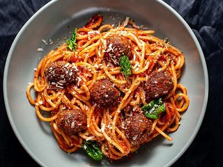 Спагетті з мітболами (300г)