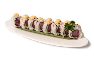 Uramaki spicy tuna