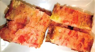 Pan De Coca Con Tomate