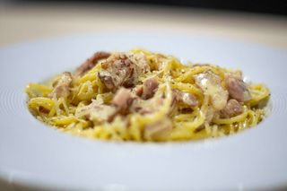 პასტა კარბონარა