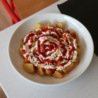 Patatas bravas 