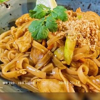 66.Pad Thai Original Con Pollo