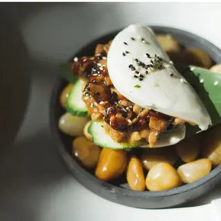 Bao De Pato Asado