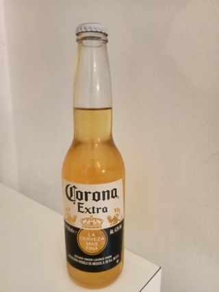 148. Corona 33 cl