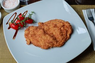 Șnițel de pui pane