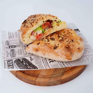 Caesar sendvič + Coca-Cola