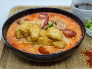 Том ям з куркою (300g)