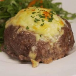 Kotlet mielony z wieprzowiny i serem