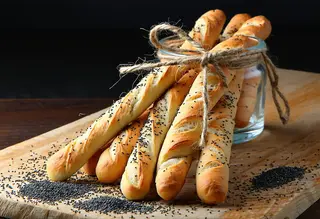 Grisini z makiem