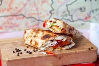 Lipie specială pui şi gorgonzola (300gr)