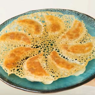 17. Empanadillas A La Plancha De Pollo ( 6 uds.)