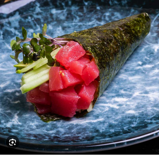 Maguro temaki 1 pezzi 