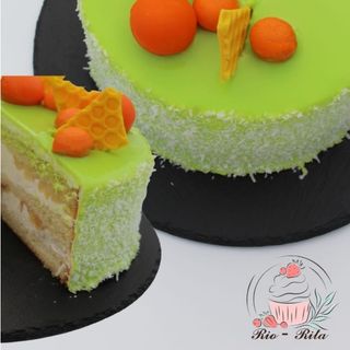 ანანასის ტორტი