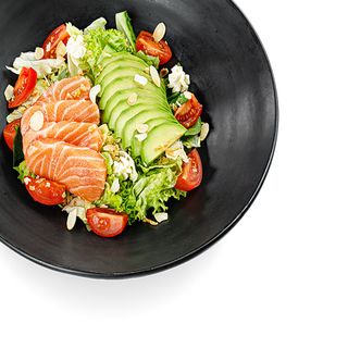 Салат з лососем